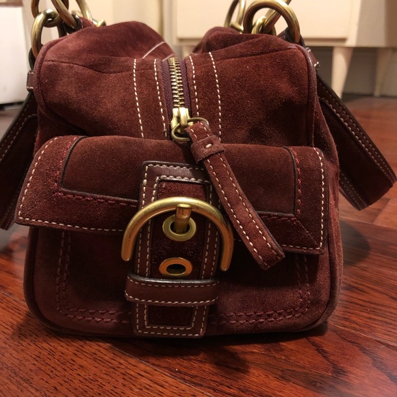 Burgundy Coach Handbag 👜 - Picture 5 of 8